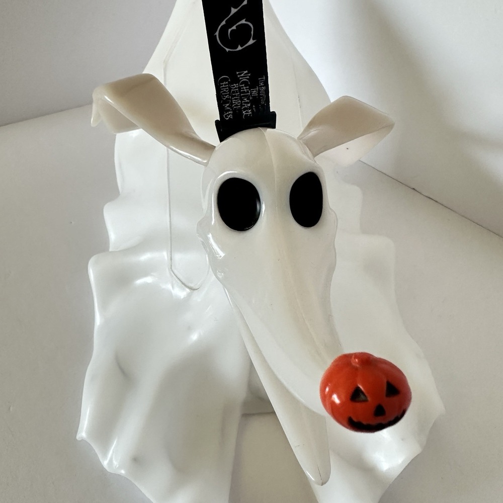 Disney Parks Zero Light Up Shoulder Pal NBC Halloween Popcorn Bucket - Picture 4 of 11